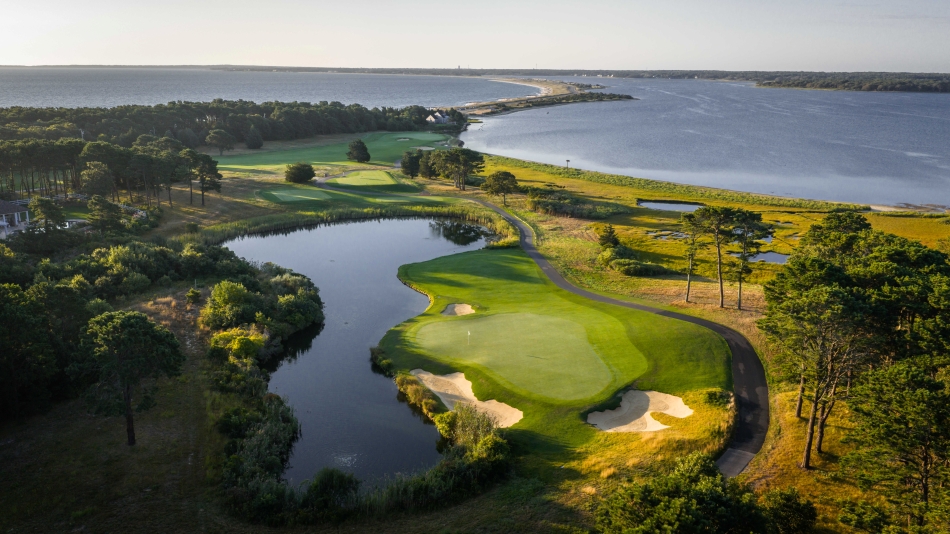 Looking from the green to tee on the par-three fifteenth (Photo: Patrick Koenig)