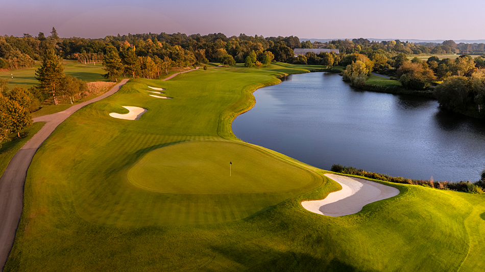 Looking back on the par-four sixth hole (Photo: Kevin Murray)